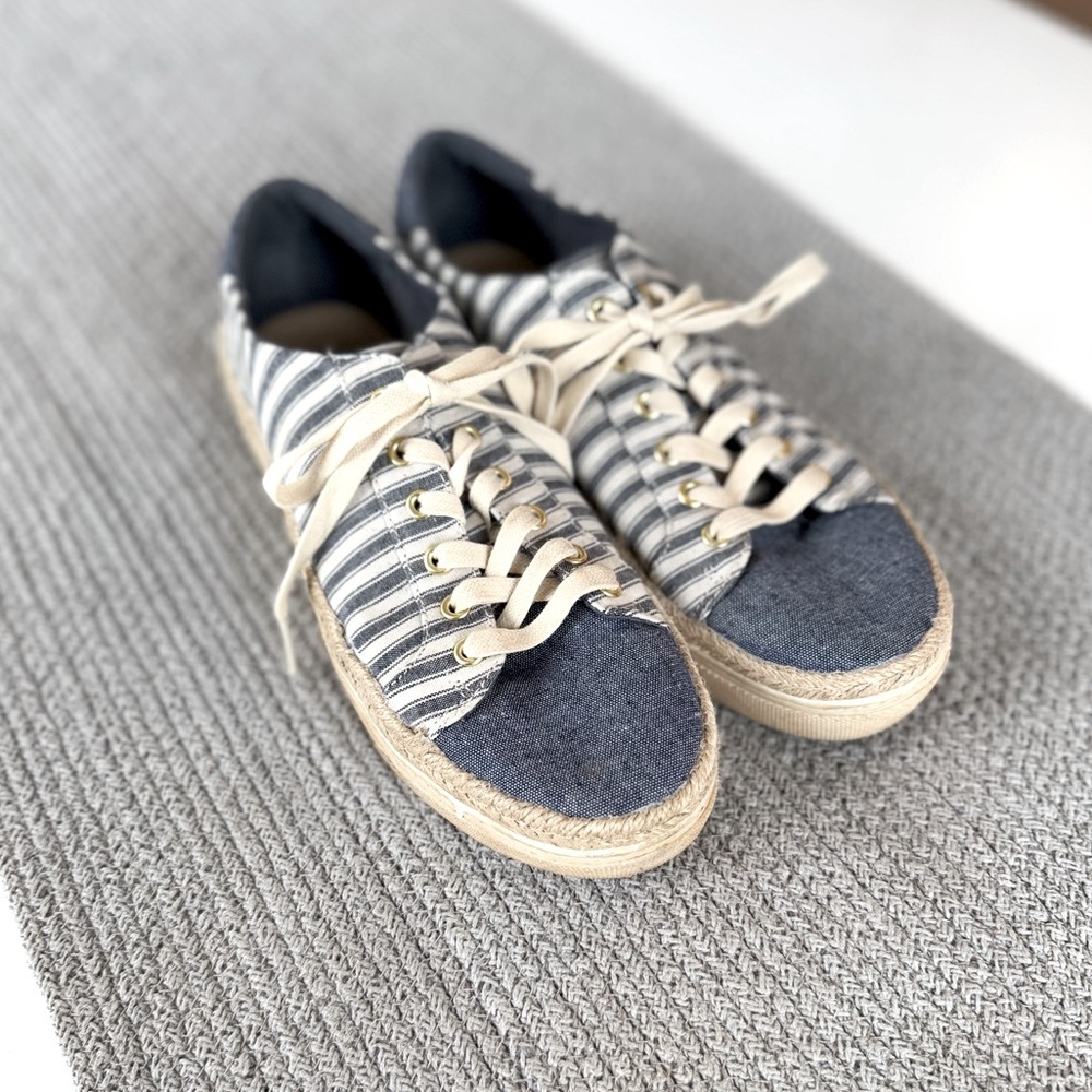 Liz Claiborne Blue White Chambray Stripe Espadrille Platform Sneakers Size 8.5